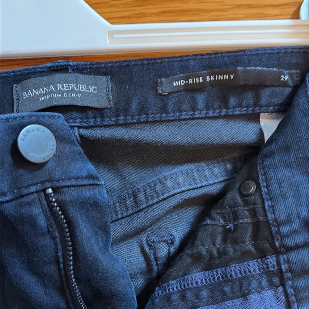 Banana Republic Women's dark blue mid rise Skinny Jeans - Picture 5 of 5